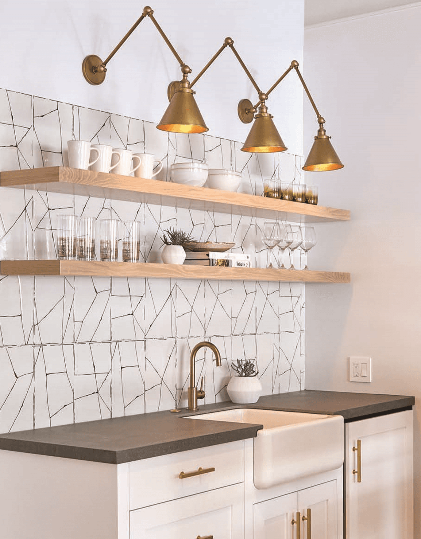 Ann-Sacks-Craze-White