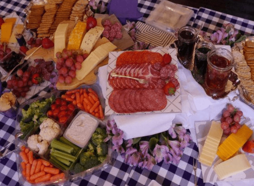Grazing-Tables