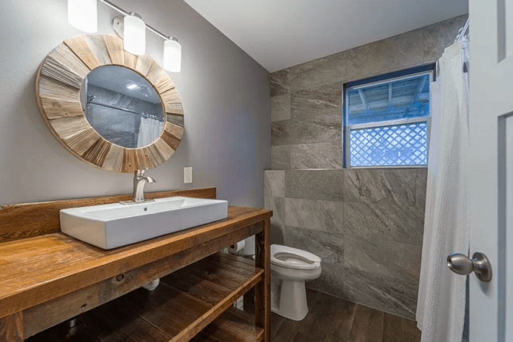 Knippers-Bathroom