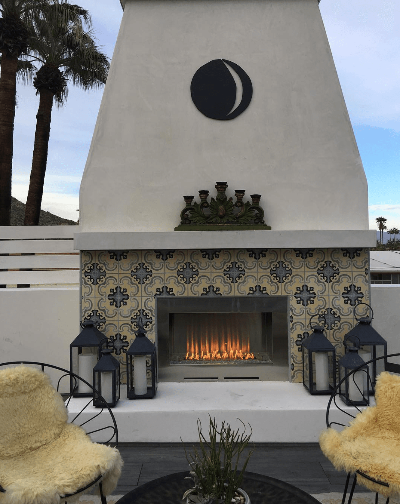 Outdoor-Fireplaces